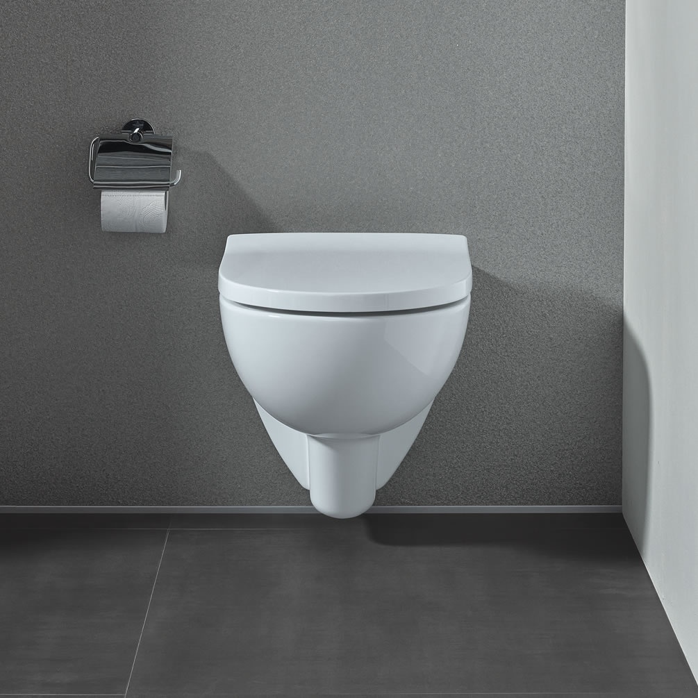 Lifestyle image of Villeroy & Boch O.Novo Wall-Hung TwistFlush Toilet